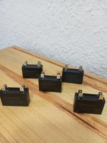 Capacitor De Arranque 1,5 Mfd 220v Split