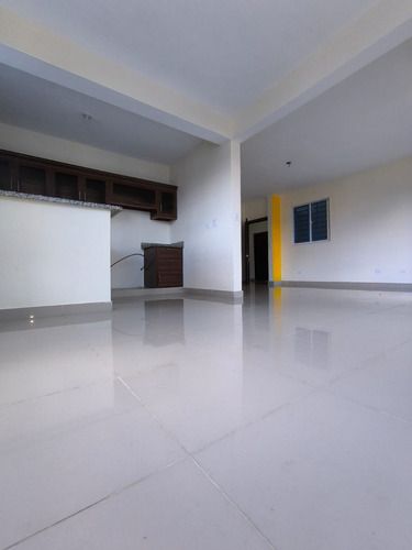 Apartamento De 2 Habitaciones Un Baño Sala Cocina Comedor Ar