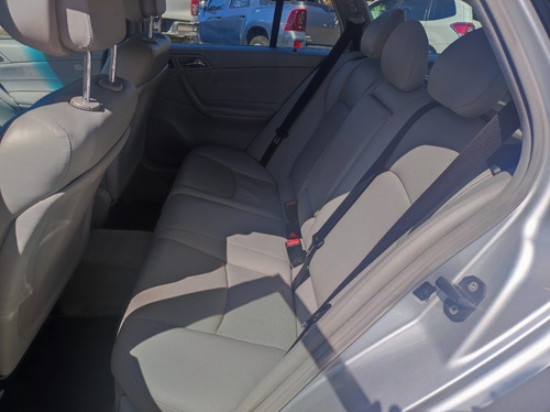 Imagen 8 de 11 de Mercedes-benz Clase C200 Cdi 2007