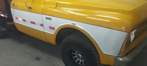 Camioneta Con Documentos Al Día ,carpa Nueva Con Su Varillas