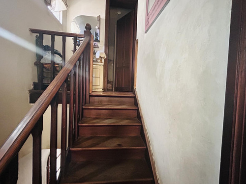Gran Casa De 4 Ambientes Con Patio - Parrilla -balcón Terraza En Barrio Municipal Floresta