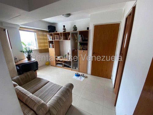 Venta De Apartamento Bello Monte 97m2 2h 3b 2p