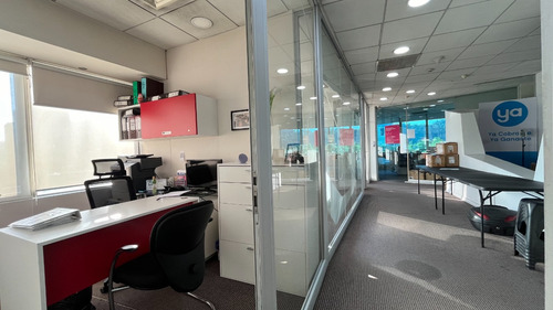 Oficinas 310m2 4b/4e/3bodegas A Pasos Metro P. Valdivia