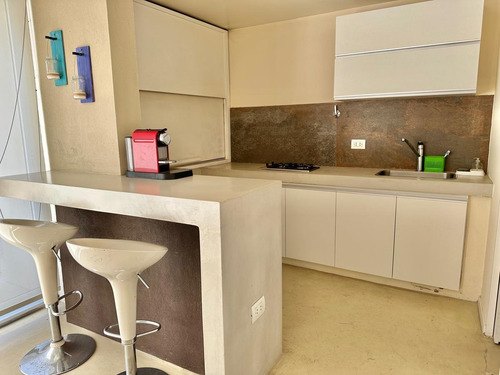 Imagen 24 de 30 de Sensacional Casa Hecha A Nuevo En El Exclusivo Sector De Av. Libertador Al Rio, En Martinez.