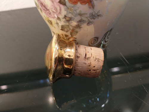 Antiguo Botellón De Porcelana
