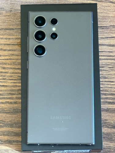 Samsung Galaxy S24 Ultra Liberado 1 Tb/12 Gb Titanium Black Negro (Usado)