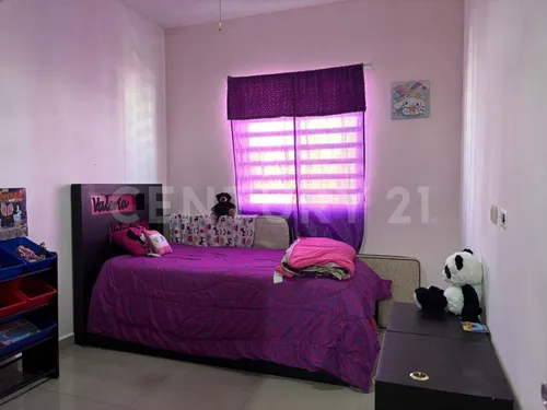 Casa En Venta En Fracc. Los Castaños Apodaca