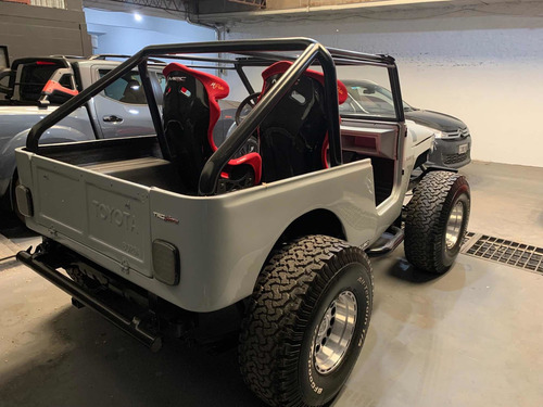 Imagen 9 de 14 de Jeep Tipo Toyota Jf25 Con Motor 221 Y Mucho Equip