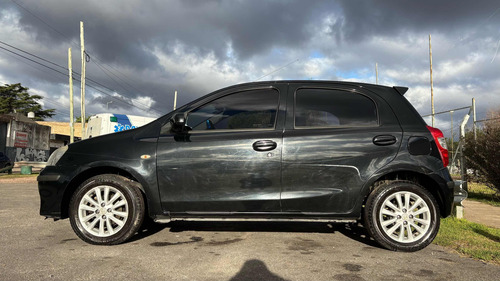 Toyota Etios 1.5 Xls