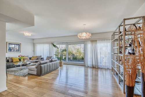 Imagen 4 de 30 de Departamento Triplex En Venta En Recoleta