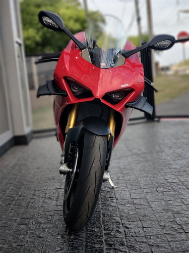 Imagen 9 de 25 de Ducati Panigale V4s - No Bmw S1000rr, No Panigale V4! Gf