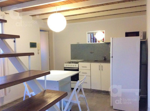San Telmo, Duplex 2 Ambientes, Alquiler Temporario Sin Garantía