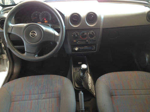 Celta Spirit 1.0 Vhc-e 4p 2010 Completo