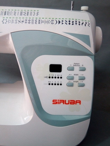 Imagen 2 de 6 de Máquina De Coser