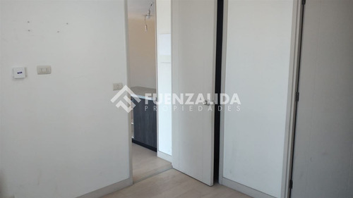 Departamento En Venta De 1 Dorm. En Estación Central