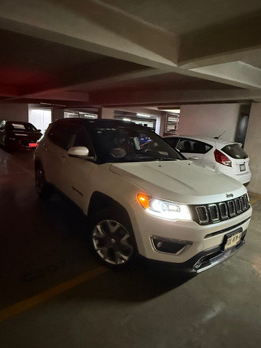 Jeep Compass 2.4 Limited 4x2 At