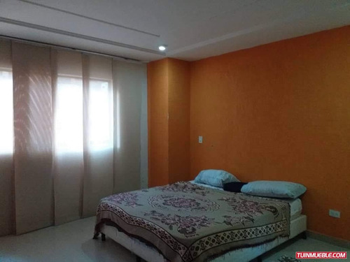 Imagen 8 de 12 de Apartamentos En Venta La Trigaleña. Valencia 0412-8887550