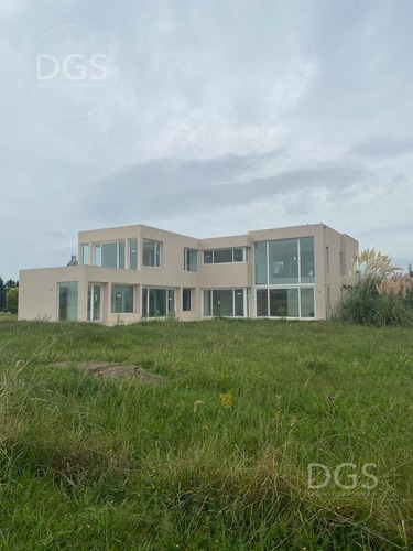 Imagen 4 de 27 de Oportunidad! Excelente Casa En San Eliseo Golf Con Vista Al Golf