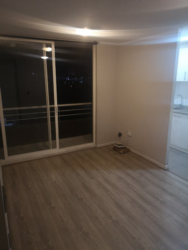 Acogedor Depto. Carvajal 458, La Cisterna (2d, 1b, Terraza)