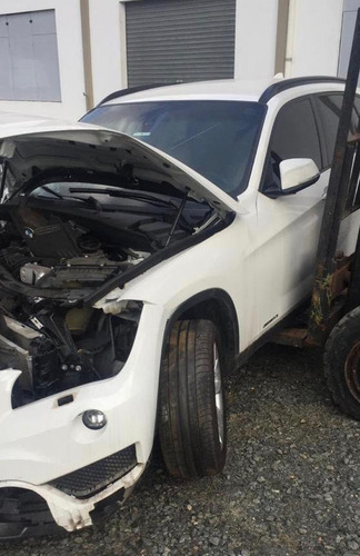 Imagem 2 de 2 de (2) Sucata Bmw X1 2.0 Turbo 2015 (retirada Peças)