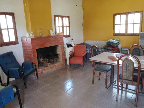 Finca Con Dos Propiedades Y Produccion En General Alvear