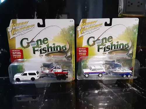 Johnny Lightning Gone Fishing Version A 1/64 Gmc Scout Ll
