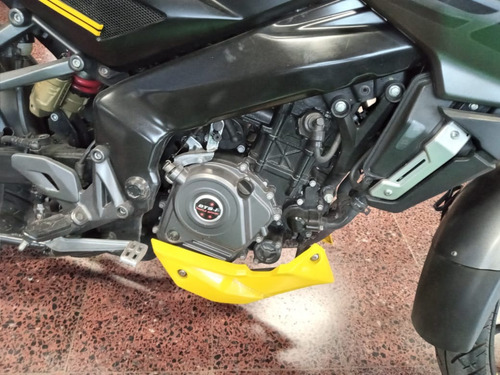 Bajaj Rouser Ns 200 Naked Street Urbana Mod 2018