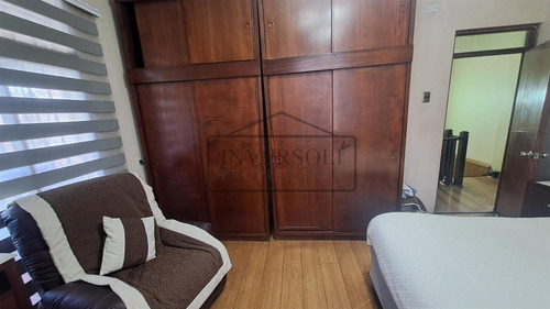Casa En Venta De 4 Dorm. En Ñuñoa