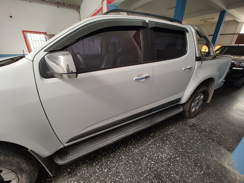 Imagen 2 de 14 de Chevrolet S10 2.8 Ltz 4x2 / Diesel / 2013