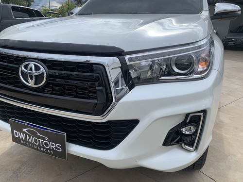 Toyota Hilux Caminhonete 2.8 16v Srx 4x4 Diesel Cabine Dupla