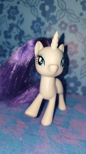 Figura Rarity My Little Pony 2016 Hasbro (Usado)