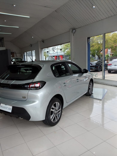 Imagen 19 de 19 de Peugeot 208 1.6l Feline Tiptronic