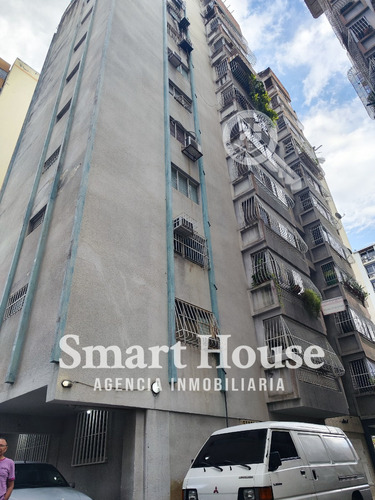 Smart House Vende Comodo Apartamento En Calicanto Vfev10m