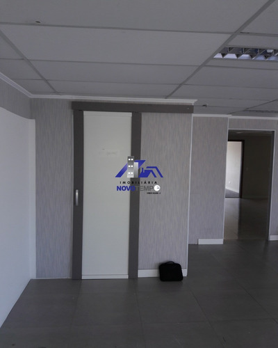 Sala Comercial Em Alphaville Com 200m² E 4 Vagas - Alameda Madeira - Sa00113 - 68858834