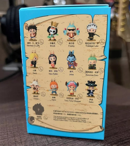 Labubu One Piece Pop Mart Figura The Monsters