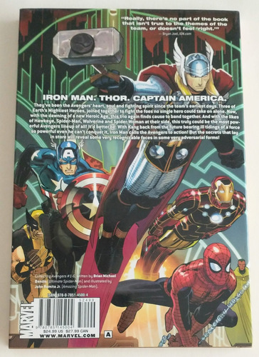 Avengers Hc Premiere Edition 2011 Marvel Bendis-romita Jr (Usado)
