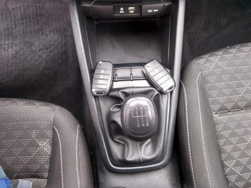 Kia Rio 4 Lx 1.4l 6mt Ac 2020