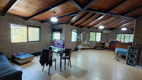 Casa En Venta 3 Dormitorios En Alberdi Rio