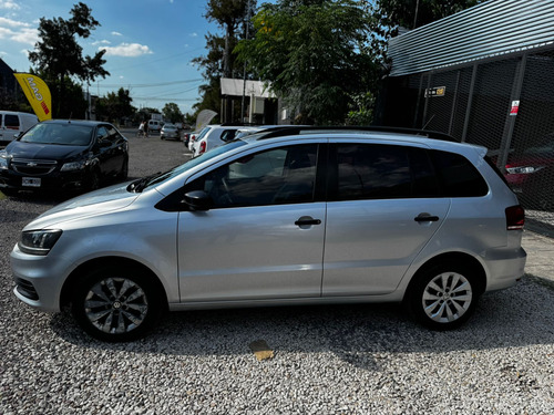 Volkswagen Suran 1.6 Trendline Pro.cre.auto