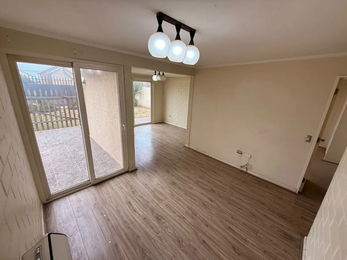 Imagen 5 de 8 de Casa En Buín - ¿buscando Tu Próximo Gran Paso?