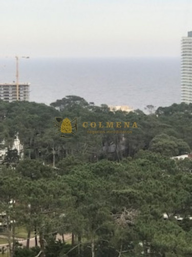 Apto En La Roosevelt De 2 Dormitorios, 2 Baños, 1 Toilette, Living Comedor, Escritorio, Balcón, Terraza, Cocina, Servicio Con Baño, Garaje.consulte!!!- Ref: 2017