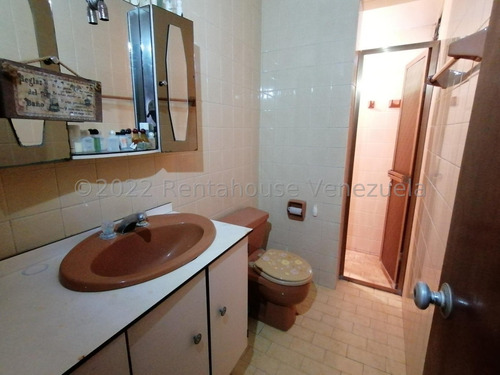 En Venta, Quinta Con 525 M2 De Terreno, Urb Los Libertadores, Barquisimeto. Coflex 255575 - #// Monica C., Ofertas Limitadas, Inversion Inteligente/*#