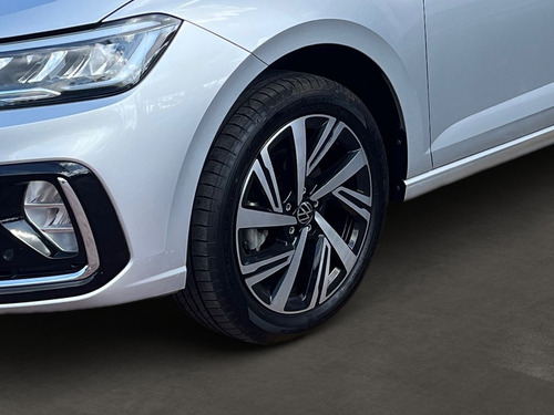 Volkswagen Virtus Highline 200 TSI 1.0 Flex 12V Aut