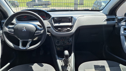 Peugeot 208 1.6 Active