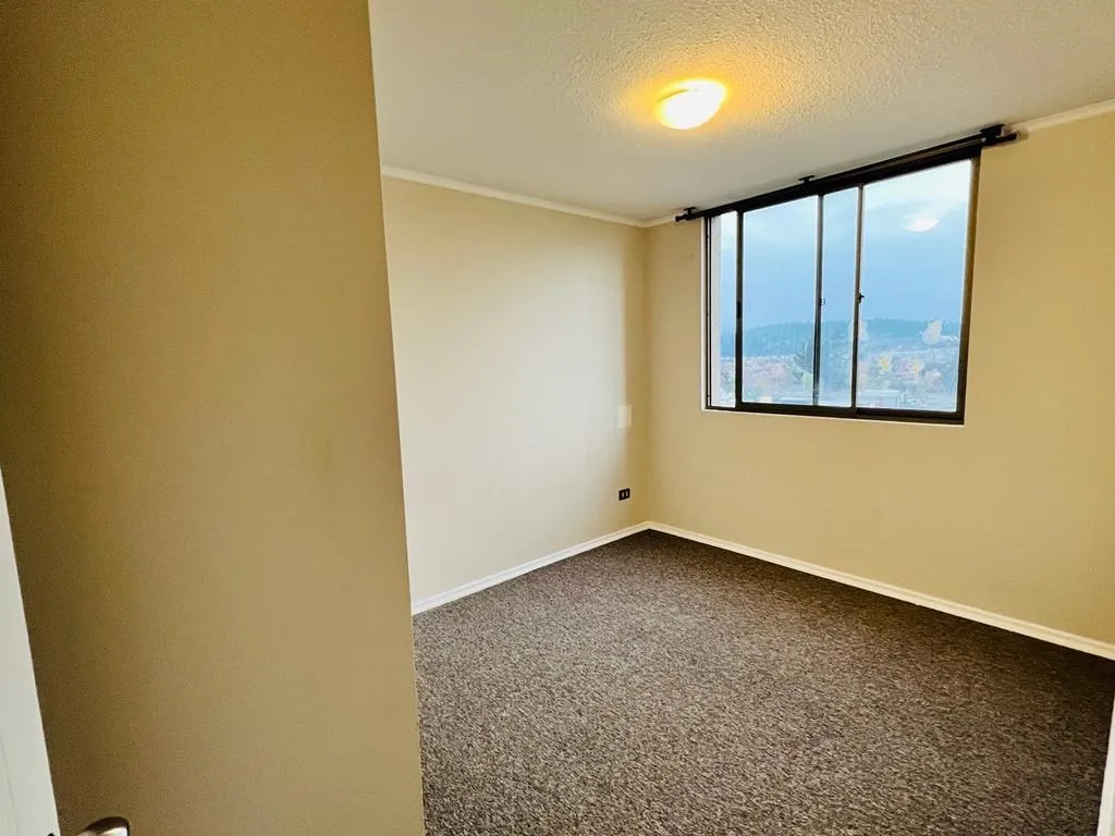 Imagen 3 de 12 de Placilla Depto En Arriendo De 3 Dorm. 1b Est Y Bod Promocion