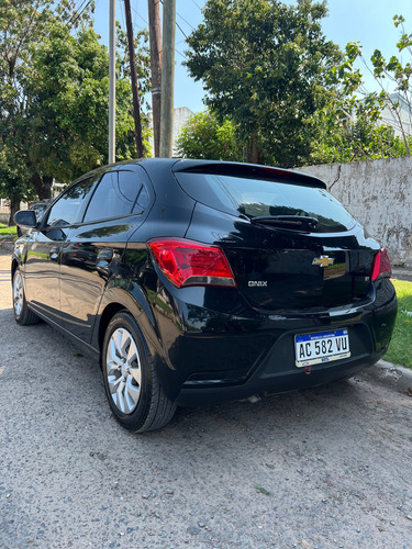 Chevrolet Onix 1.4 Lt 98cv