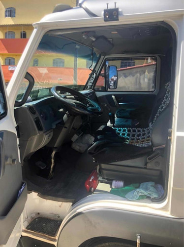Imagem 3 de 6 de Volkswagen 8-150