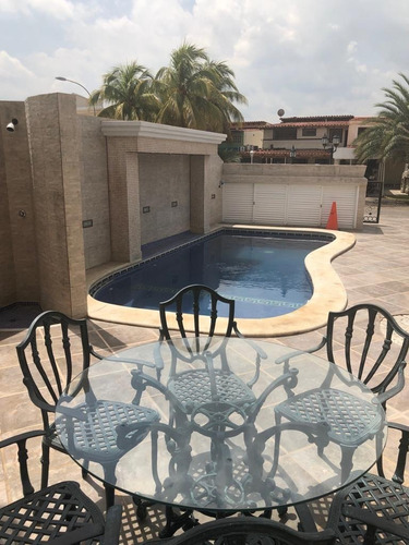 Imagen 8 de 9 de Espectacular Casa Bote ''a'' Con Acabados De Lujo En Venta
