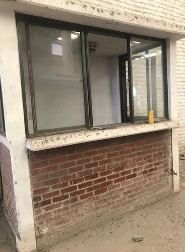 Imagen 7 de 11 de Hurban Vende Bodega Comercial En Excelente Ubicación.