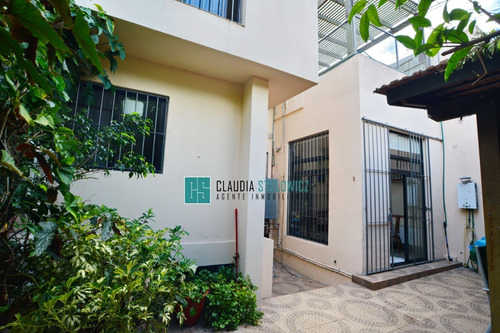 Espectacular Casa Padrón Único Zona Williman Y 21, Ideal Empresa O Familia Con Gusto Por Buenos Espacios